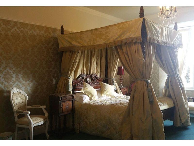 ホテル The Gothic Mansion ブリストル エクステリア 写真